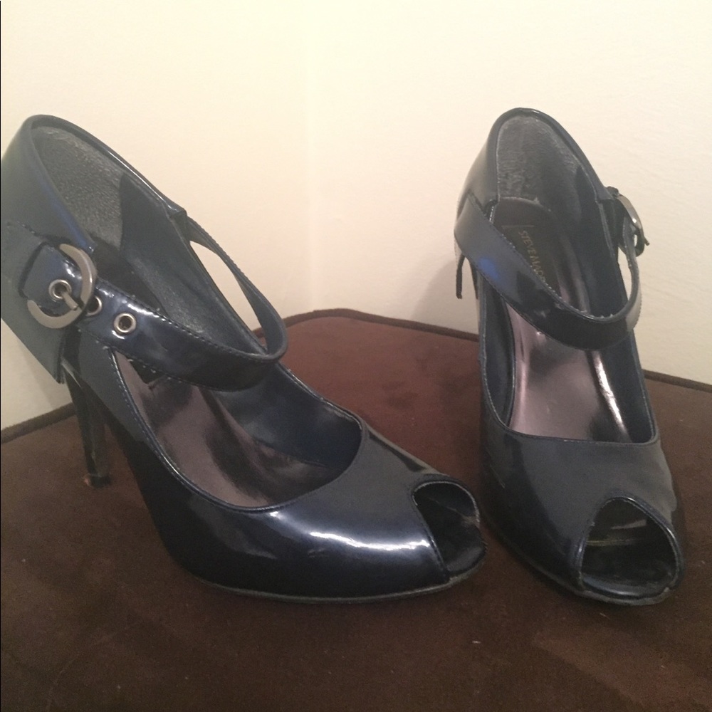 Navy Peeptoe Steve Madden Luxe Pumps